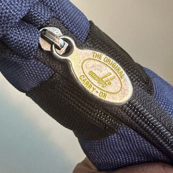 The Original Navy Vintage Blue Caddy Golf Club Pouch - Picture 6 of 6